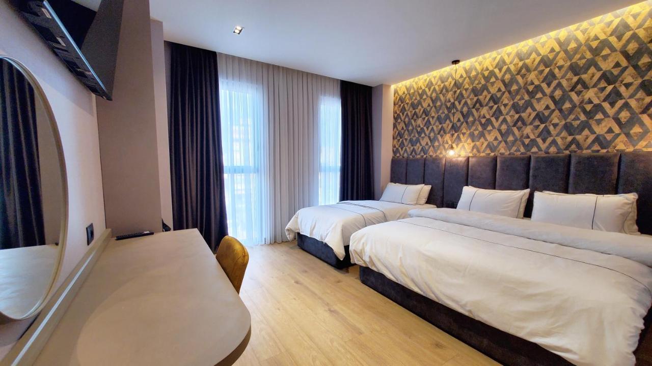 Starlight Hotel Tirana Exterior photo